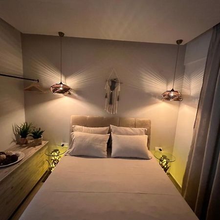 Supreme Malibu Suite Alexandroúpoli Extérieur photo